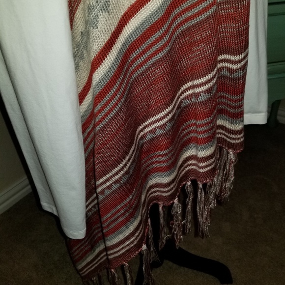 🌺 Santa Fe. Inspired Fringe Vest - Picture 6 of 7